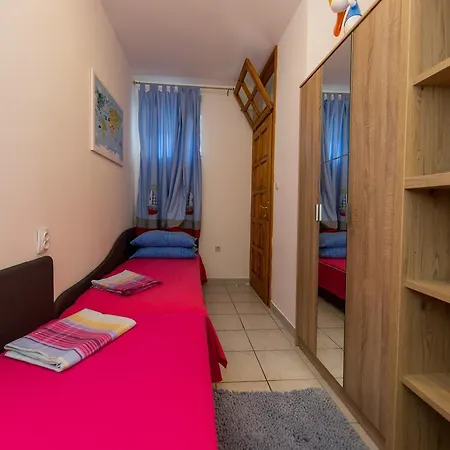 Seget Donji 10372b * Trogir
